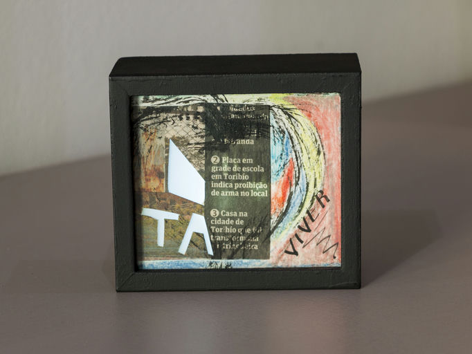 sem título, 2014 Série TransAparente nanquim, chapas de rx e colagens sobre papel e backlight