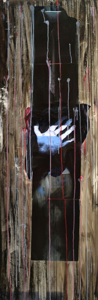 sem título, 2015 Série TransAparente jornal, nanquim, giz sobre chapa de polionda e backlight 200 x 65 cm